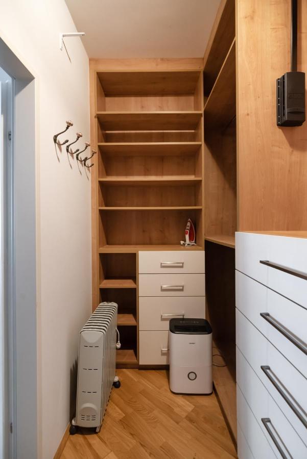 Absolute Ruhelage Im Zentrum Mit Parkplatz Apartment เวียนนา ภายนอก รูปภาพ