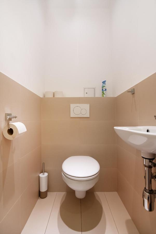 Absolute Ruhelage Im Zentrum Mit Parkplatz Apartment เวียนนา ภายนอก รูปภาพ